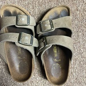 Girls Birkenstocks